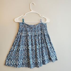 Artisan NY mini skirt geometric white blue size M knee length summer